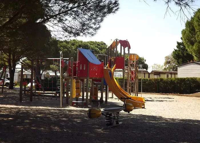 Gk - Elegance & Confort, 3ch, 2sdb, Piscine, Plages Et Campagne Лат